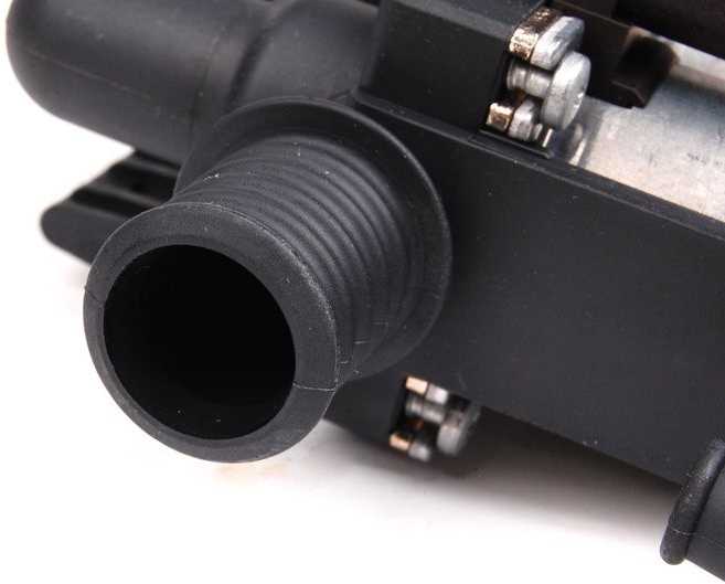BMW E53 E60 E60N E61 Šildymo valdymo vožtuvo solenoidas Originalus 64116906652
