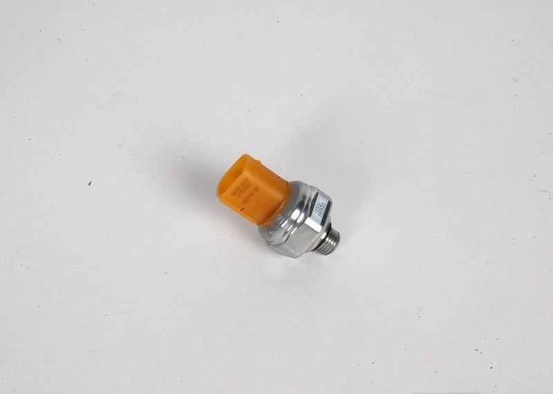 BMW E53 galinio važiavimo kontrolės slėgio jutiklis originalus 37146756263