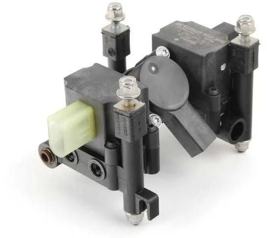 BMW E53 priekinis elektromagnetinio vožtuvo blokas originalus 37246779713