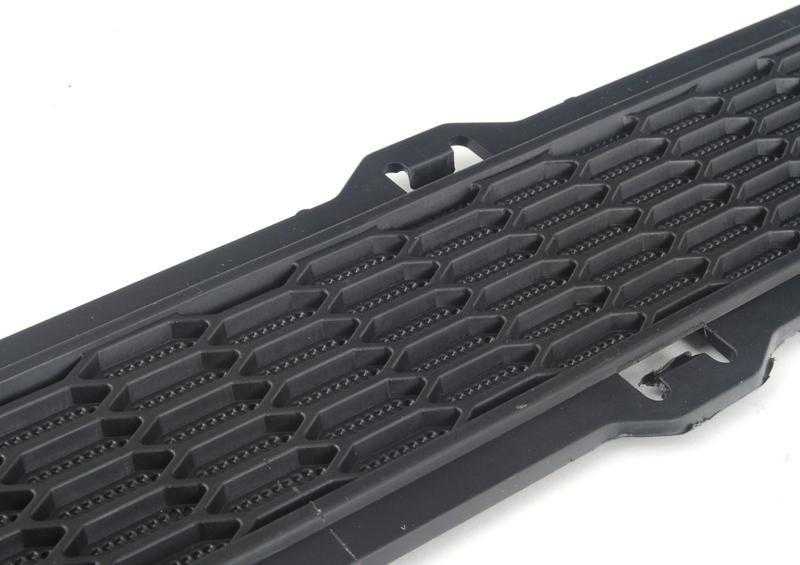 BMW E60 E61 E90 E91 E91 E92 E93 kuro siurblys originalus 51127068398