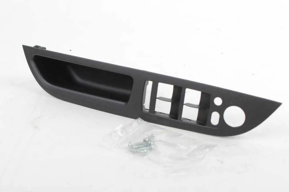 BMW E60 E61 Kairys Rąstelio Įdėklas Originalus 51416983703
