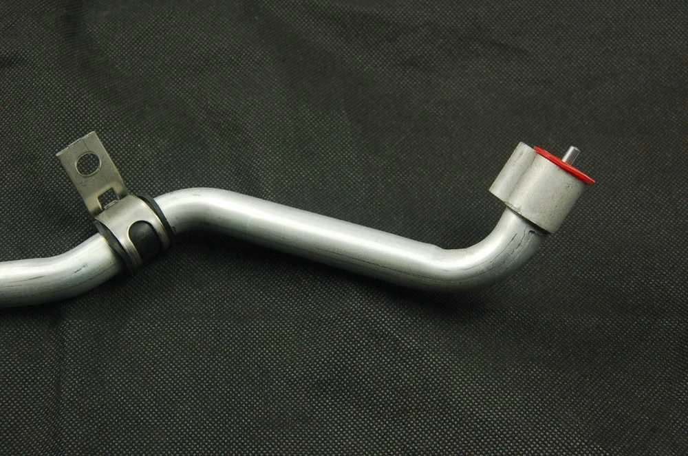 BMW E60 E61 LCI M54 Šildytuvo A/C linijos siurbimo vamzdžio adapteris ORIGINALUS 64509117129