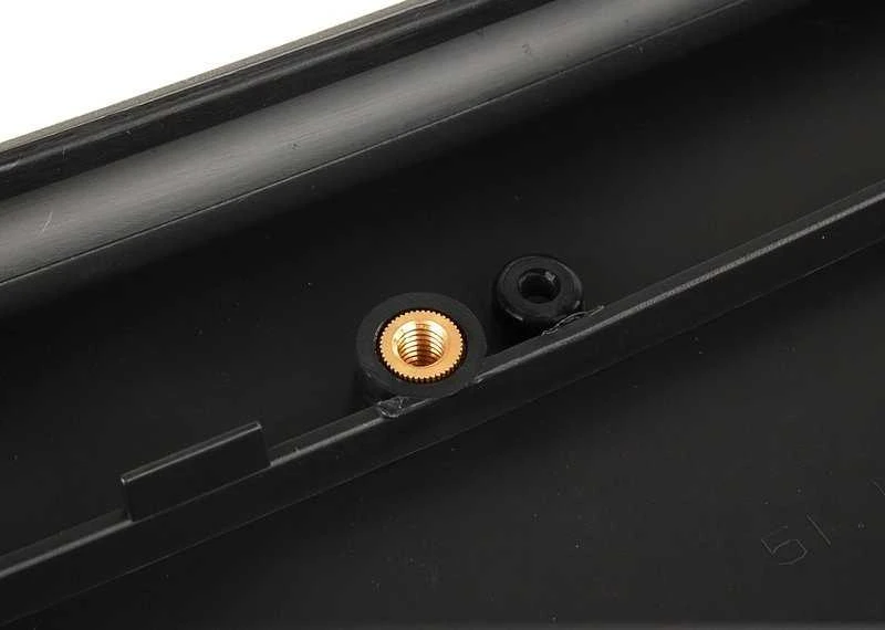 BMW E60 E61 priekinis dešinysis stabdžių oro kanalas originalus 51117896588