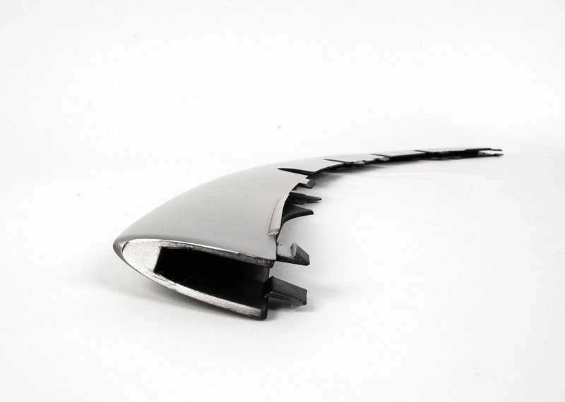 BMW E60 priekinis kairės pusės stabdžių oro kanalas originalus 51117896587