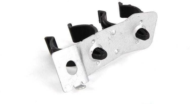 BMW E60 tarpinės laikiklis Originalus 11537555977