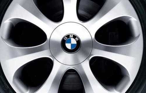 BMW E63 stebulės centrinis dangtelis originalus 36136763117