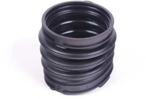 BMW E65 E66 variklio oro įsiurbimo žarna originali 13717541069