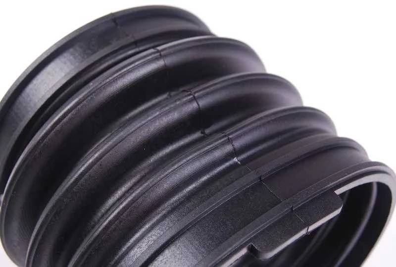 BMW E65 E66 variklio oro įsiurbimo žarna originali 13717541069