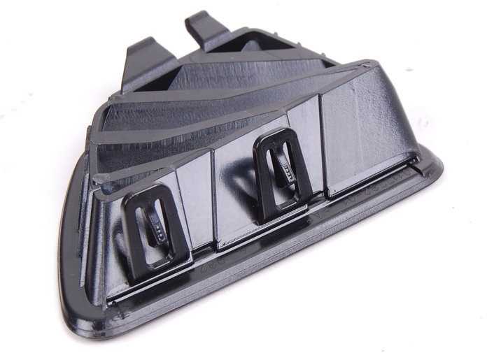BMW E70 defrosterio grotelės dešinėje originalios 51456982428