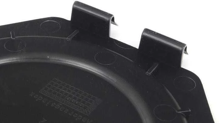 BMW E70 E71 Alyvos bakelio išleidimo angos dangtelis su dangteliu originalus 51757173468