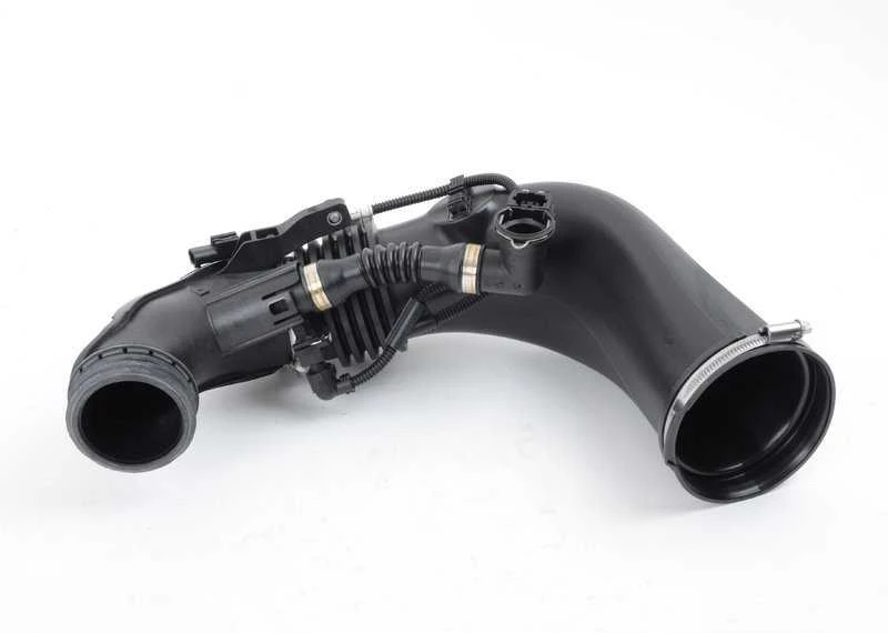 BMW E70 filtruoto oro vamzdis originalus 13717808157