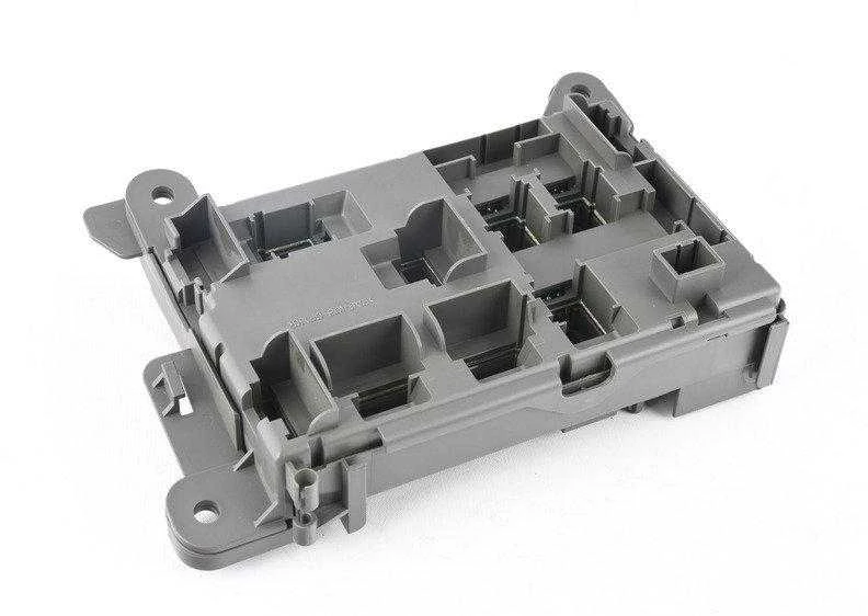 BMW E70 galinis maitinimo paskirstymo blokas Originalus 61146931687