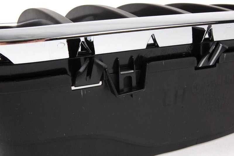 BMW E70 priekinės inksto kairės pusės grotelės originalios 51137157687