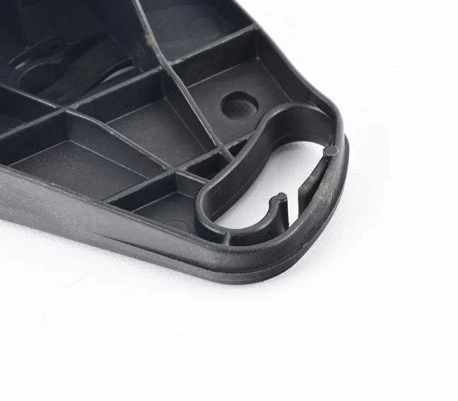 BMW E70 radiatoriaus laikiklis dešinėje pusėje Originalus 17118570831