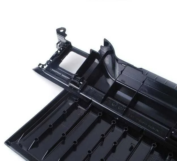 Bmw X5 E70 Pakrovimo Slenksčio Dangtis Originalus 51476955000