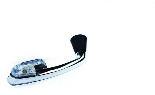 BMW E81 E67 priekinio stiklo plovimo žarna originali 61668374371