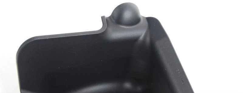 BMW E81 E82 Dešiniosios priekinės grotelės originalios 64319267638
