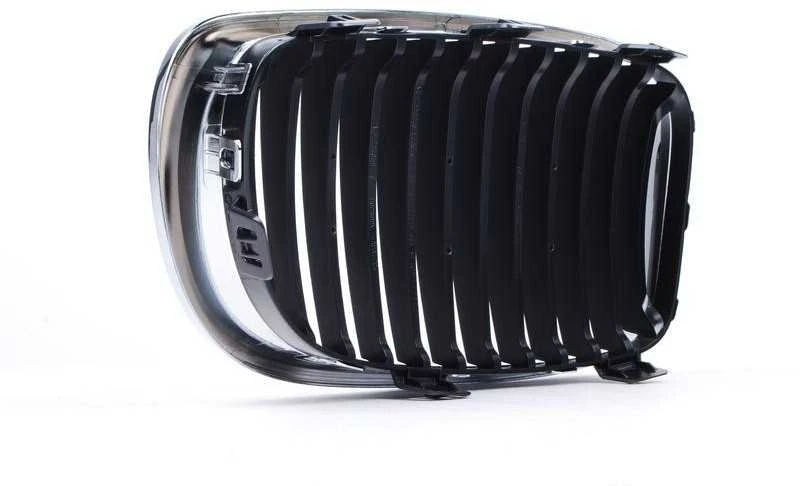 Bmw E81 E87 E88 Priekinis Chromuotu Rėmu Grilys Kairysis Originalus 51137166439