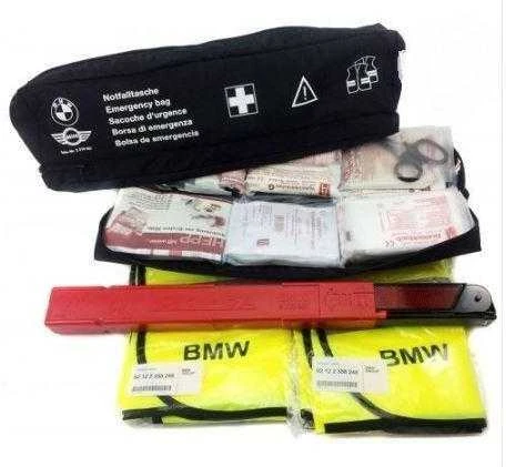 BMW E81 E87 krepšys su atsarginėmis priemonėmis originalus 82262210667