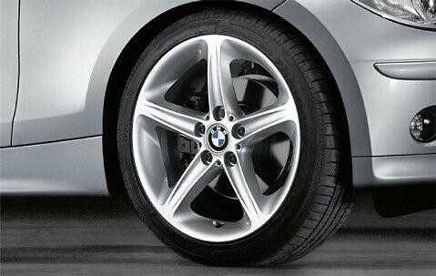 BMW E81 E87 LCI E88 E82 Scheibenrad Leichtmetall Originalus 36116779803