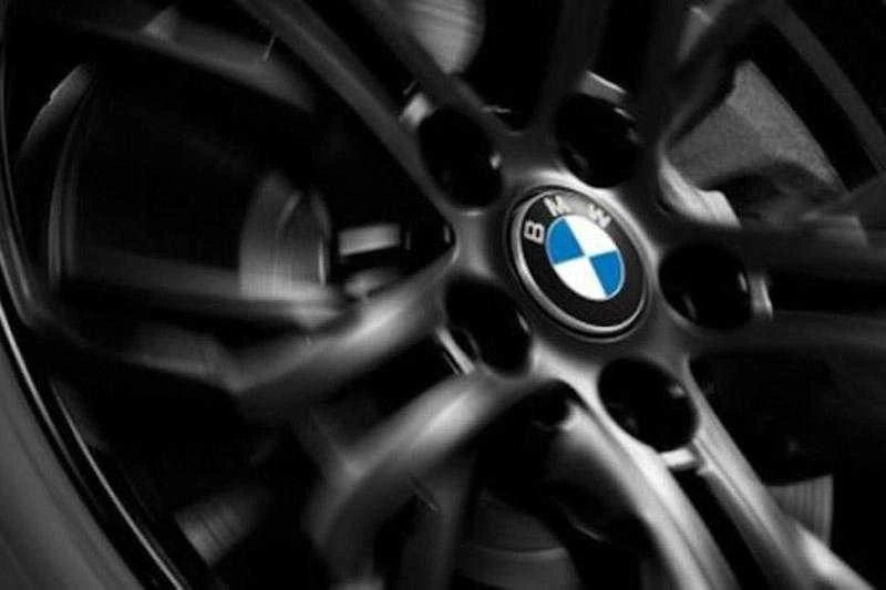BMW E81 E87 stebulės dangtelis plūduriuojantis originalus 36122455269