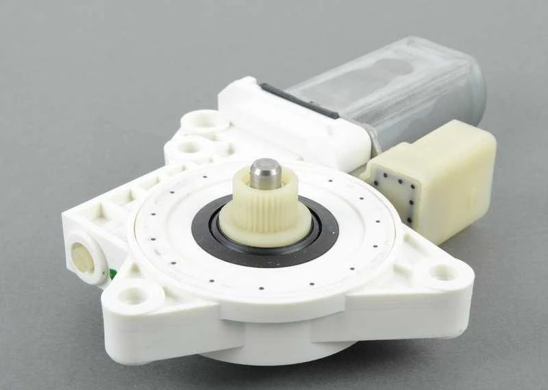 BMW E81 E88 E88 E82 priekinio lango pakėlėjo priekinis kairysis originalus 67627286141