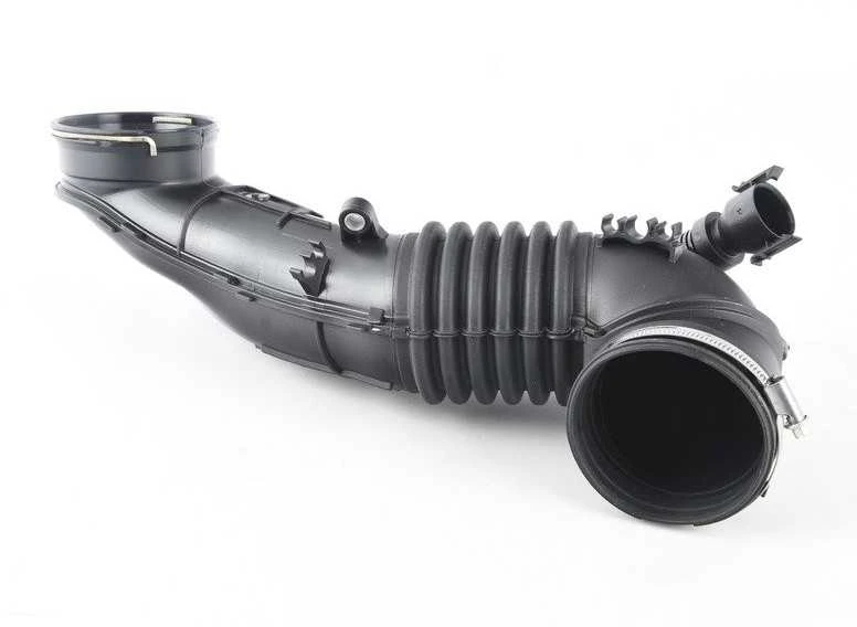 BMW E81 E88 E90 E93 filtruoto oro vamzdis originalus 13717804846