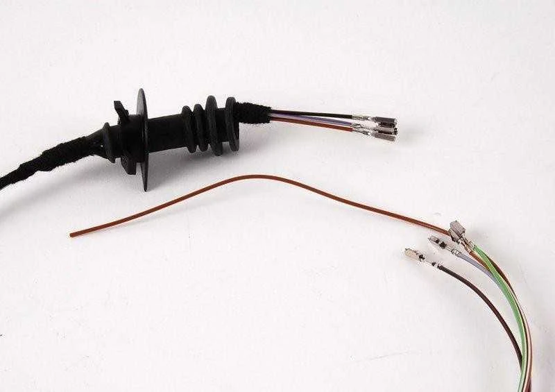 BMW E81 E88 galinio vaizdo veidrodėlių montavimo laidų rinkinys originalus 61120434330