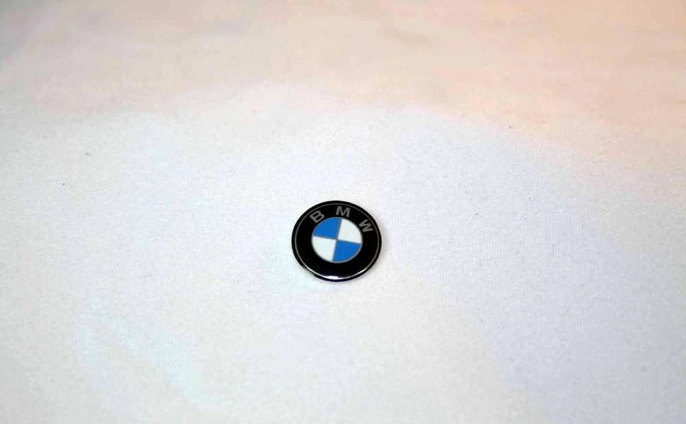BMW E81 E90 rakto emblema originali 66122155754