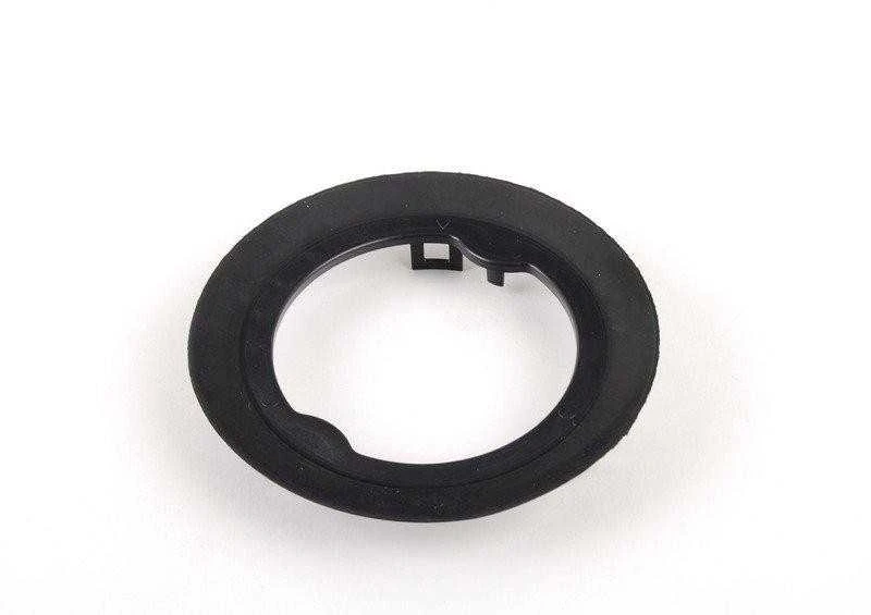 BMW E81 E93 variklio alyvos dangtelio tarpiklis originalus 11127801695
