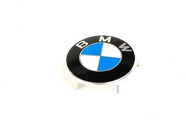 BMW E81 F21 variklio grožio dangtelis emblema originalus 11147788967