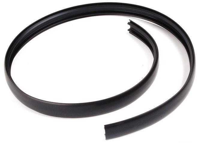 BMW E81 priekinio variklio dangčio sandariklis Originalus 82120393629