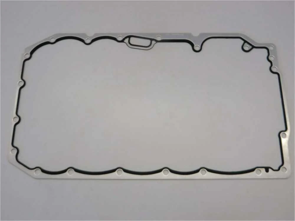 BMW E81 tarpinė plieninė originali 11137807302