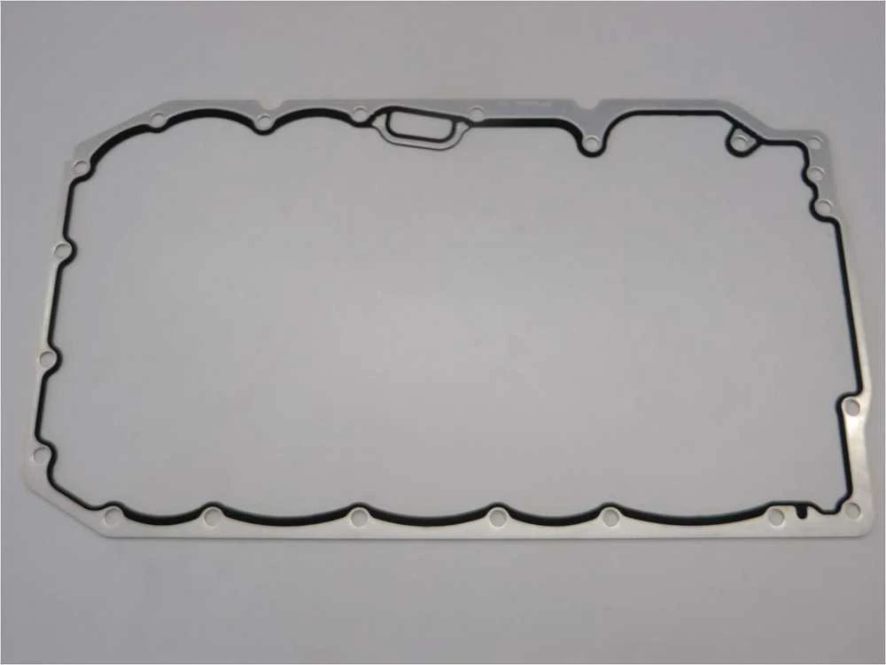 BMW E81 tarpinė plieninė originali 11137807302