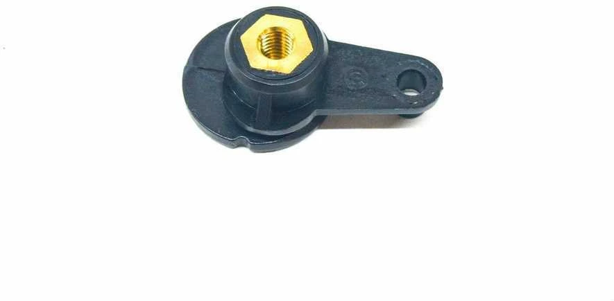 BMW E82 E84 Alyvos aušintuvo montavimo laikiklis originalus 17217540030