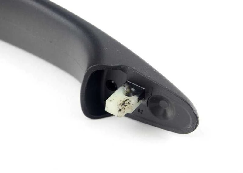 BMW E83 priekinių durų dešinės pusės rankena Originali 51213403840