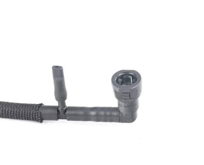 BMW E84 E89 F07N F10 F10N turbokompresoriaus vakuuminė žarna 11657607726 originali