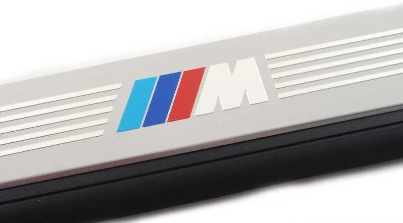BMW E85 E86 E89 Z4 durų slenksčio juostelė dešinė originali 51478040124