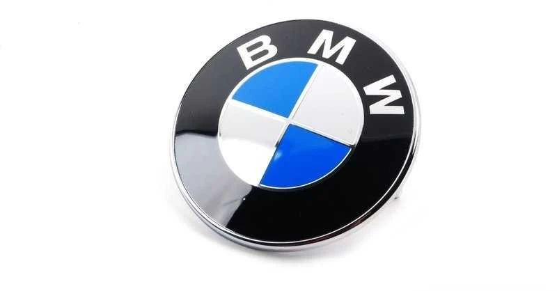 BMW E85 E86 priekinio bamperio dangtelis emblema 51147044207