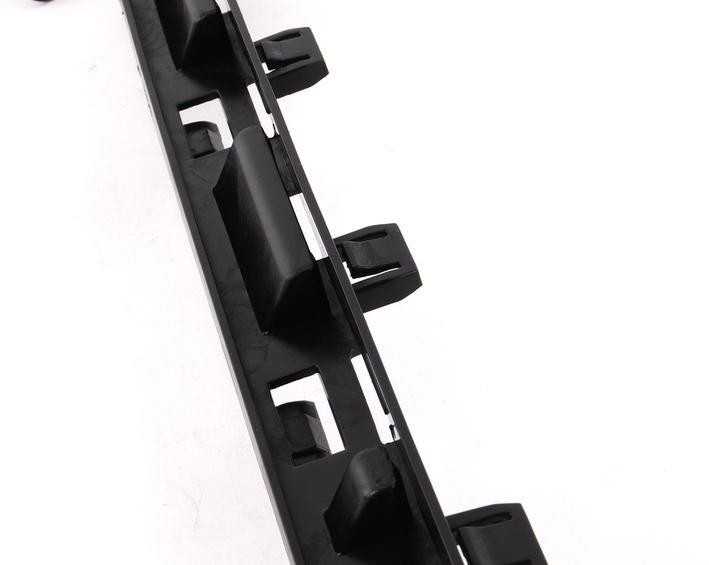 BMW E85 tvirtinimo bamperis galinis kairysis originalus 51127016077