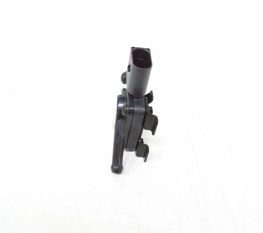 BMW E87 E90 F30 E60 išmetimo slėgio jutiklis originalus 13627789219