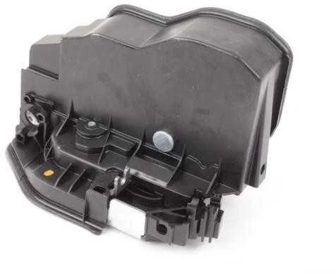 BMW E87 F20 E90 F30 F31 durų užrakto spyna su varikliu kairėje 51217202145