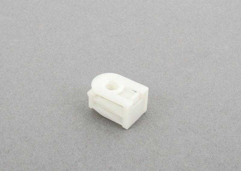 BMW E87 F45 C-CLIP sparno išorinio kėbulo veržlės originalios 07147311312