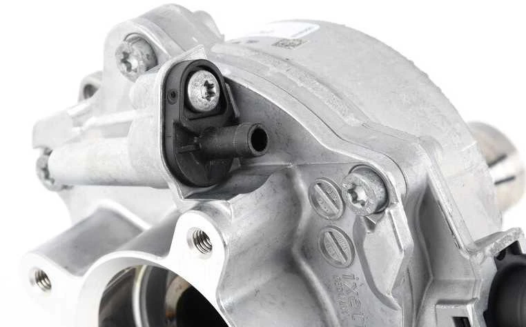 BMW E88 vakuuminis siurblys originalus 11667619350