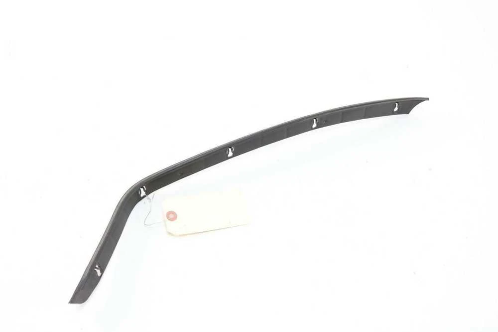 BMW E89 dešinysis šarnyro sandariklis originalus 51767233748