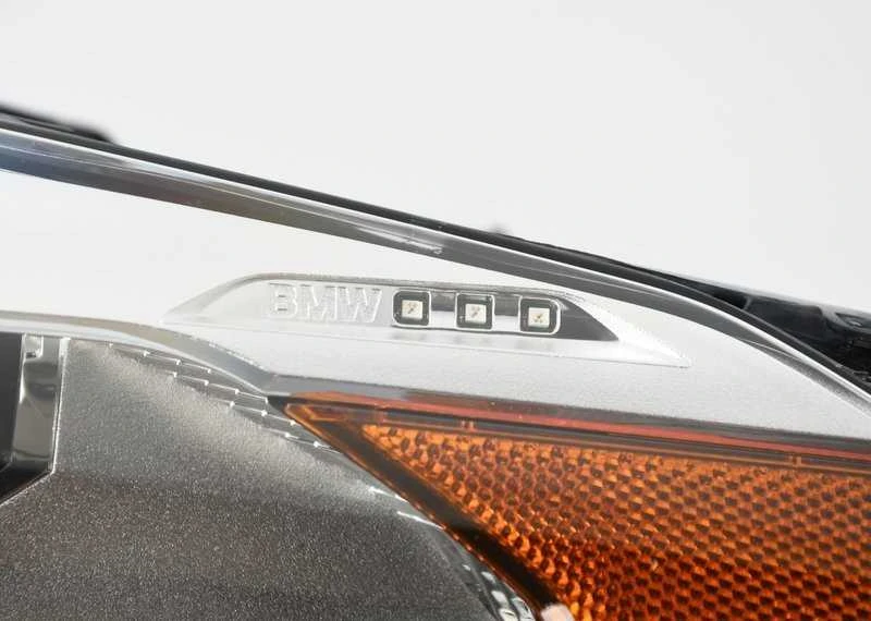 BMW E90 E60 F10 vidinis bagažinės žibintas originalus 63316962039