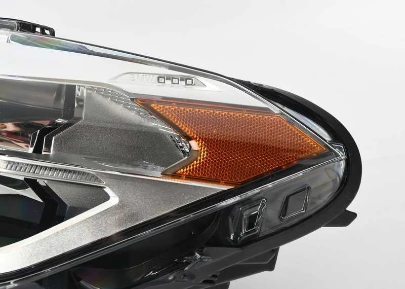 BMW E90 E60 F10 vidinis bagažinės žibintas originalus 63316962039