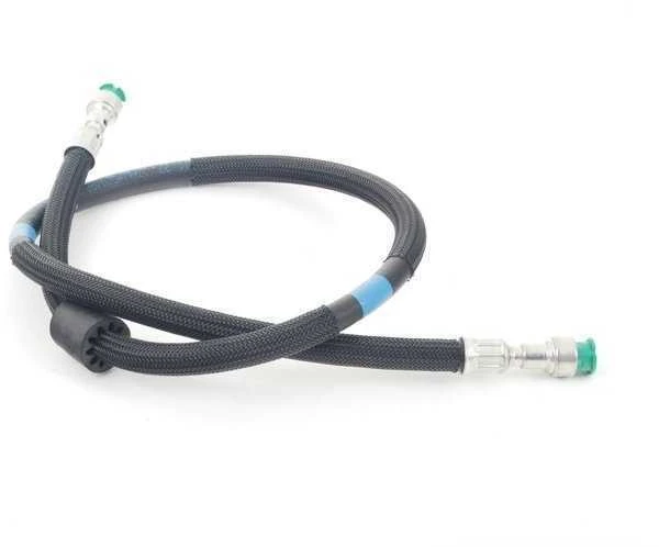 BMW E90 E91 E92 degalų įleidimo žarna į degalų bėgį originali 13537560586