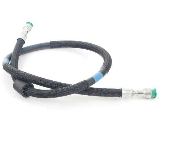BMW E90 E91 E92 degalų įleidimo žarna į degalų bėgį originali 13537560586
