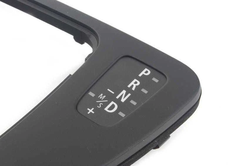 BMW E90 E91 E92 E93 dangtelis Pavarų perjungimo svirtis originali 51167155646